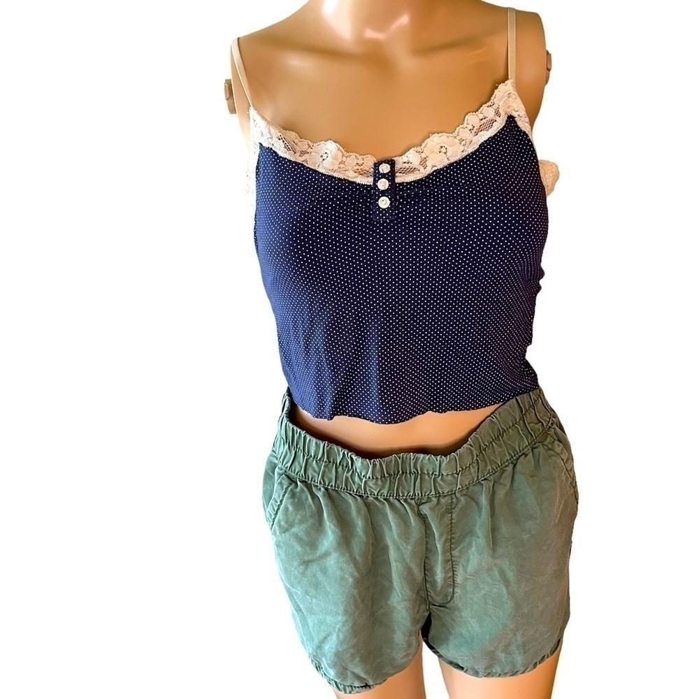 Aerie blue with white polka dots lace neckline crop top size XS GUC